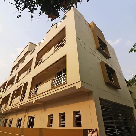 Oyo Hotel Ayush Palace Katak Exteriér fotografie