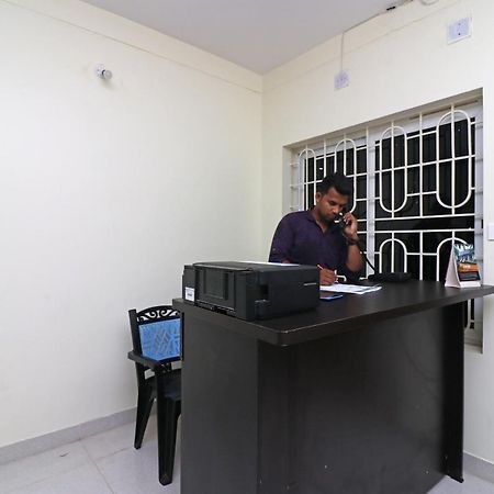 Oyo Hotel Ayush Palace Katak Exteriér fotografie