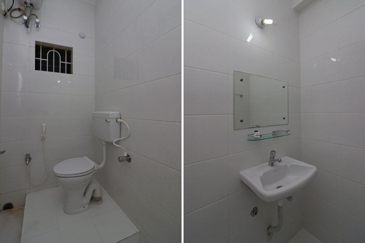 Oyo Hotel Ayush Palace Katak Exteriér fotografie